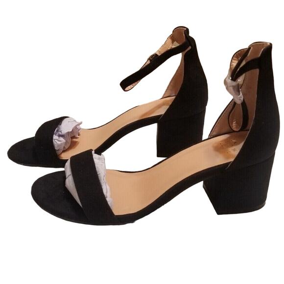 NWTs - DREAM PAIRS Women's Black Suede Chunk High Heel Pump Sandals Size 5 - Picture 2 of 9